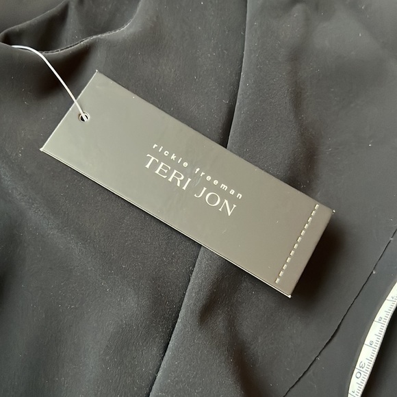 Rickie Freeman For Teri Jon Black Sleeveless Dress - Picture 7 of 7